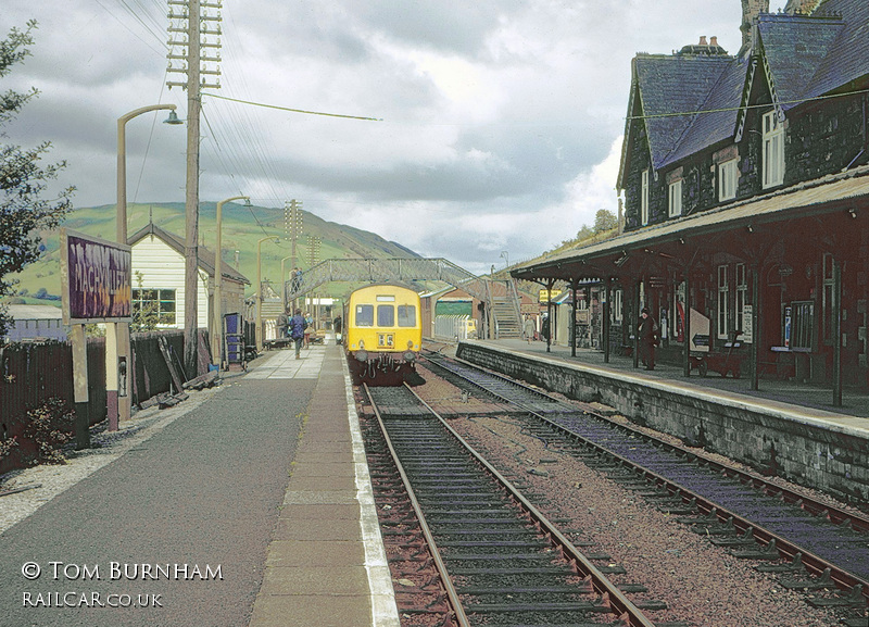 Class 101 DMU at Machynlleth