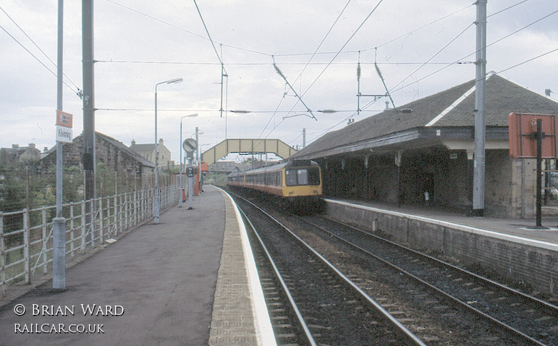 Class 107 DMU at Kilwinning