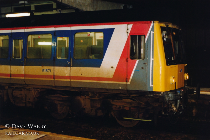 Class 115 DMU at Banbury