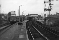  DMU