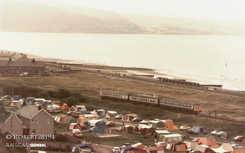 Class 116 DMU at Barmouth