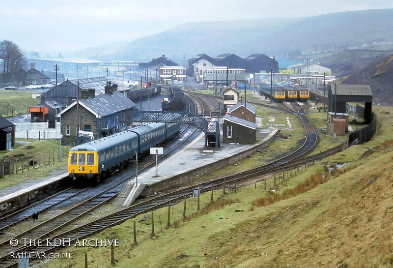 Class 116 DMU at Rhymney