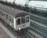 100 DMU
