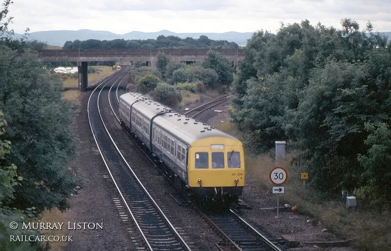 Class 101 DMU at Dalmeny