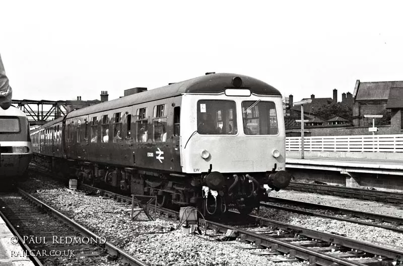 Class 105 DMU at Doncaster