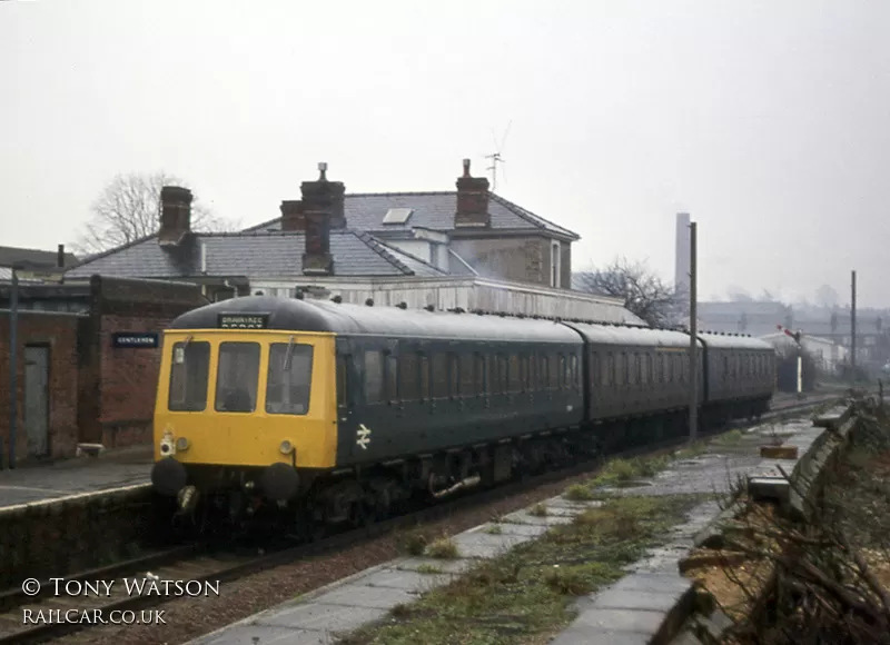 Class 116 DMU at Braintree
