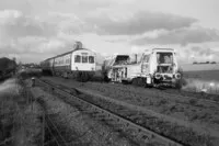  DMU