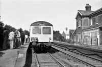 Class 105 DMU at Postland