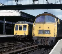 Class 118 DMU at Exeter St Davids