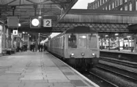 Class 118 DMU at Newport