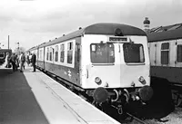 Class 120 DMU at Lincoln St Marks