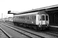 Class 121 DMU at Reading