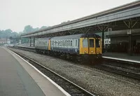 Class 122 DMU at Exeter St Davids